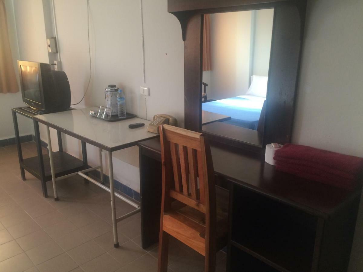 Thairungruang Hotel Surat Thani Eksteriør billede