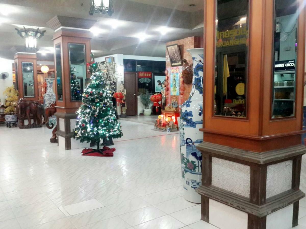 Thairungruang Hotel Surat Thani Eksteriør billede